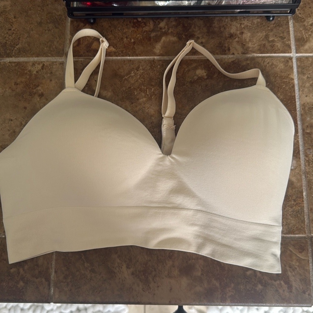 True Kind cream color wireless bra M